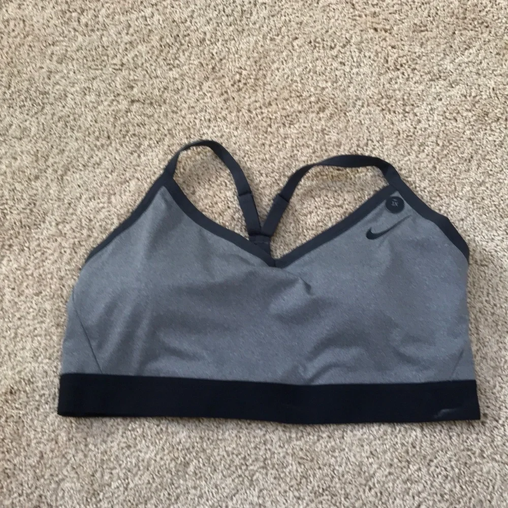 NWT! Nike grey with black padded sports bra